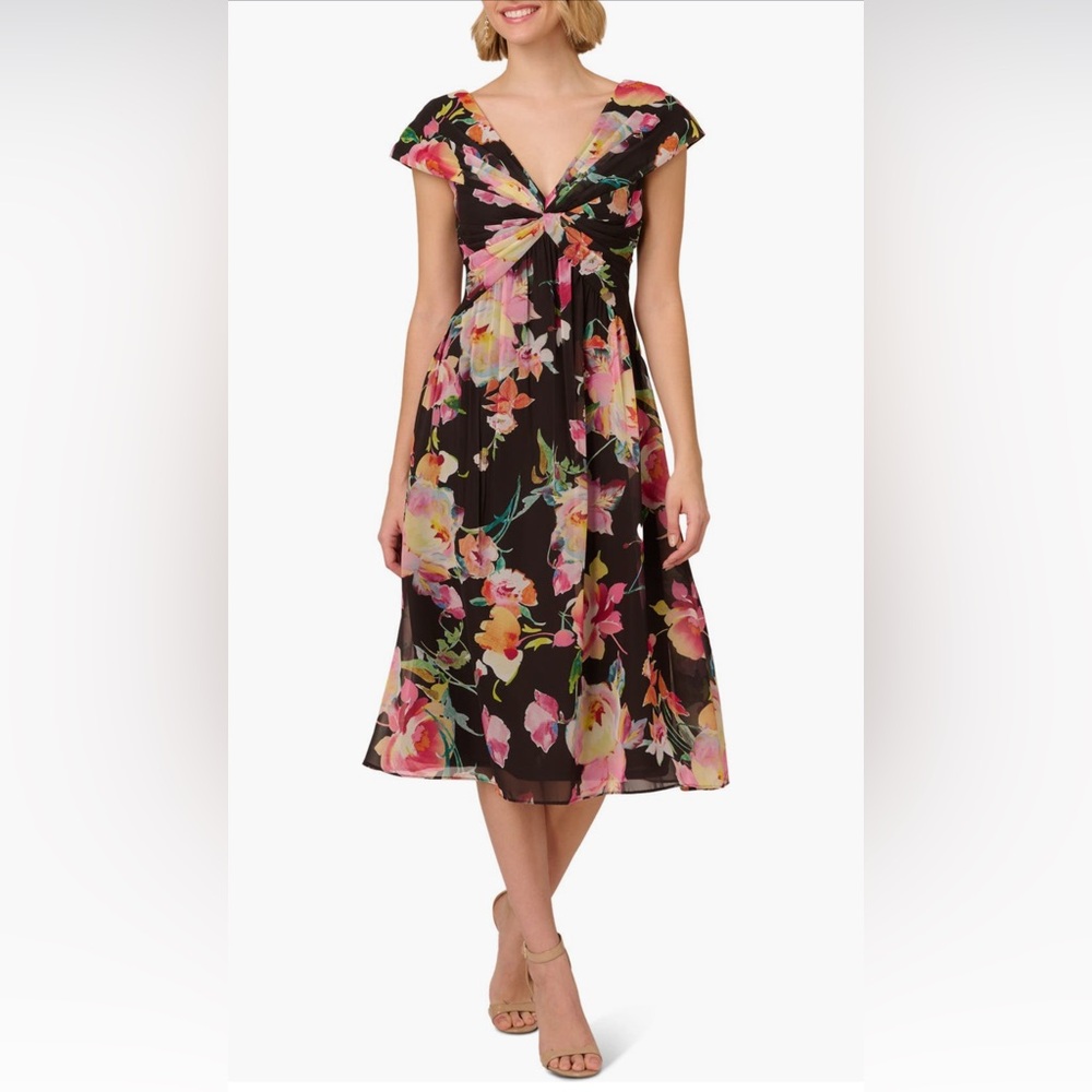 Adrianna Papell Size 6 Black Floral V-Neck Chiffon Cocktail Dress